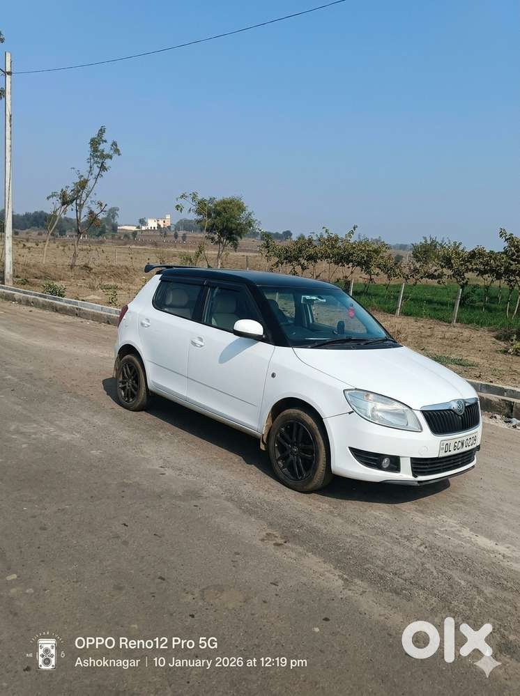 Skoda Fabia 2012 Cng & Hybrids Well Maintained