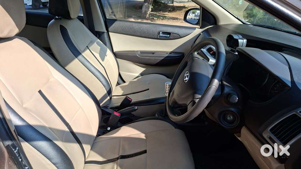 Hyundai I20 Sportz 1.2 Bs-iv, 2013, Petrol