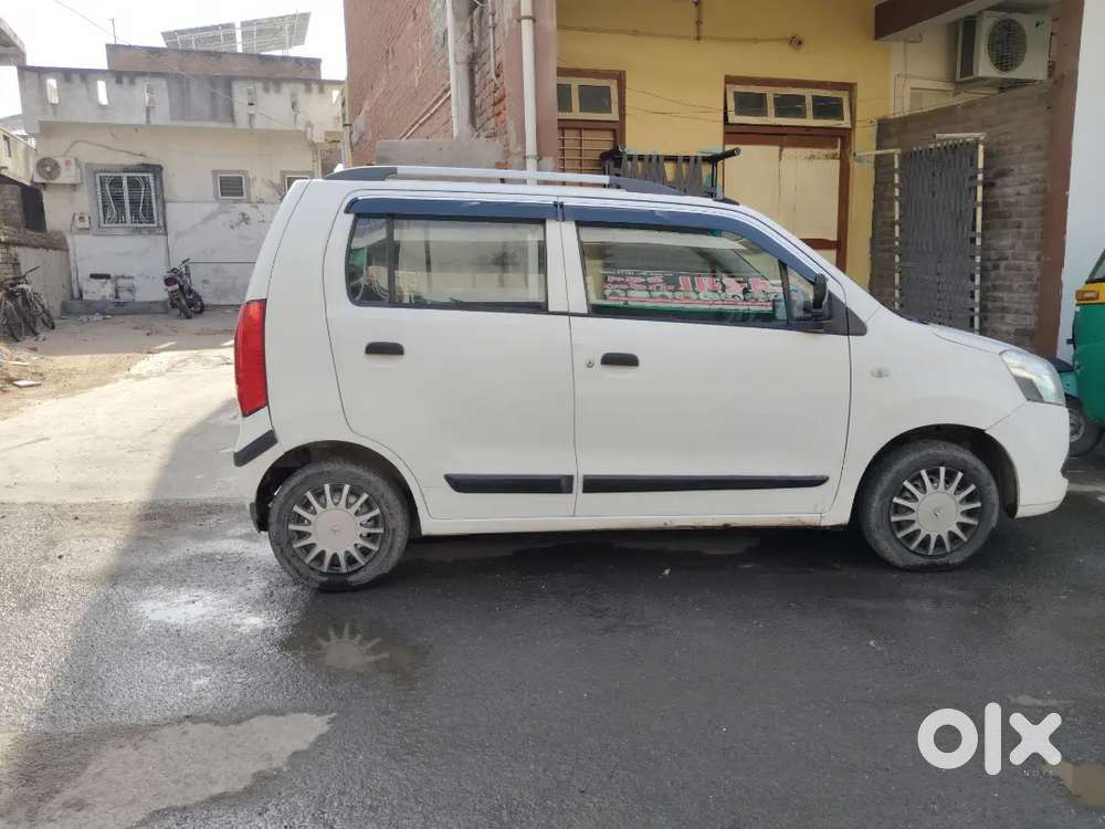 Maruti Suzuki Wagon R 2011 Cng & Hybrids 137000 Km Driven