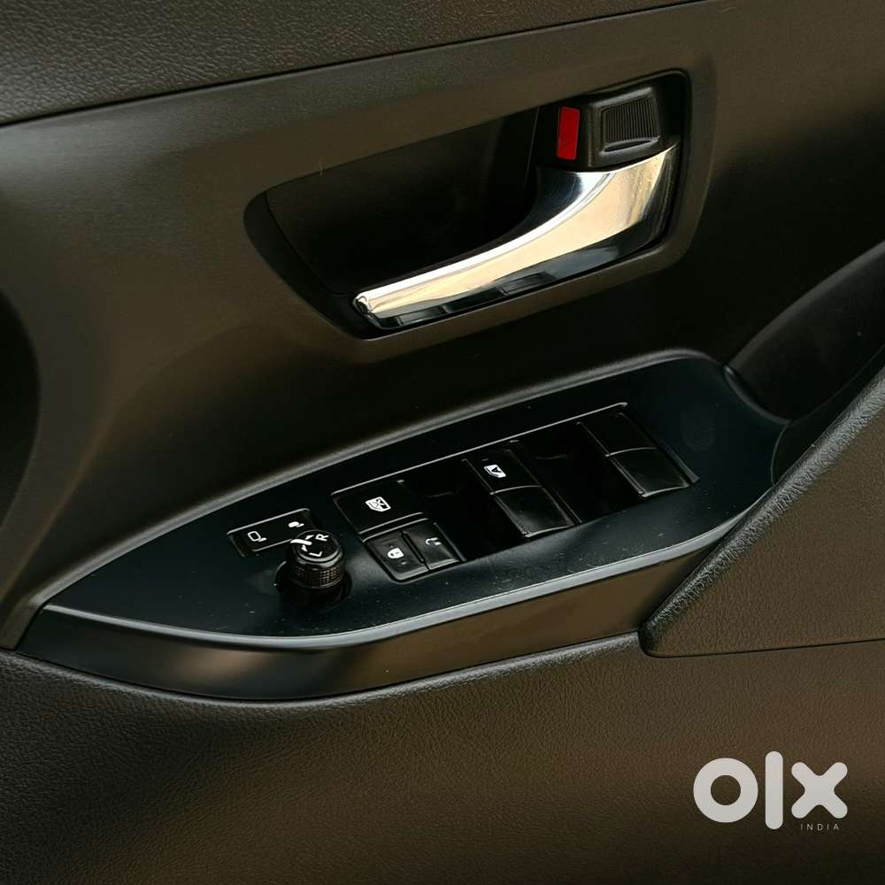 Toyota Innova Crysta 2.7 Gx At, 2019, Petrol