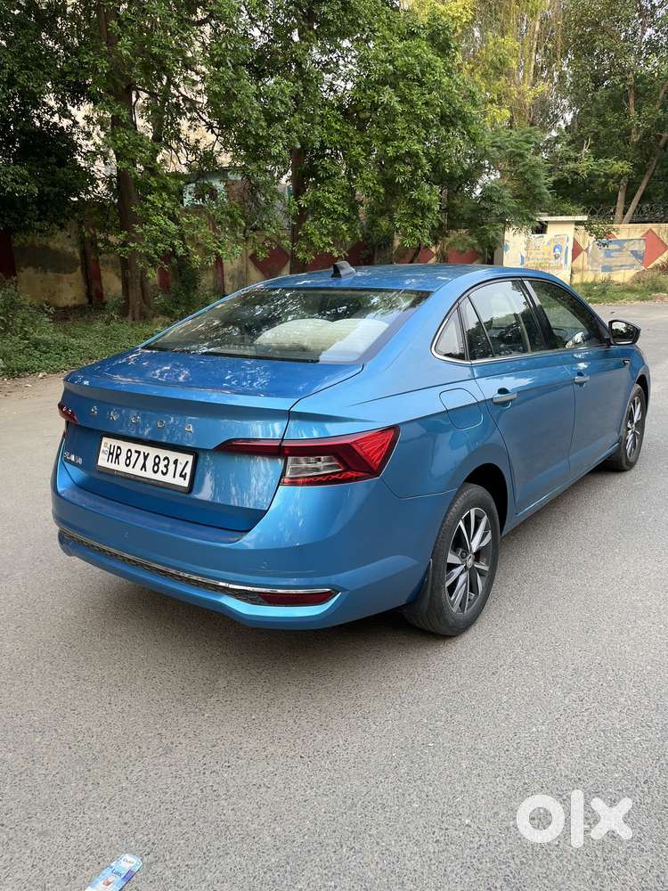 Skoda Slavia 1.0 Tsi Style At, 2022, Petrol