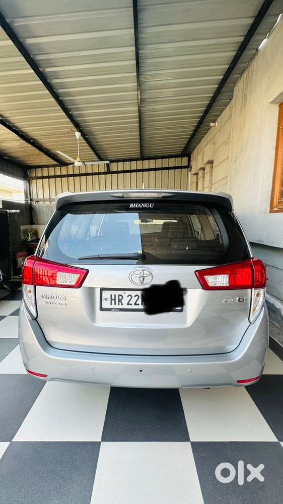 Toyota Innova Crysta 2018 Diesel Well Maintained