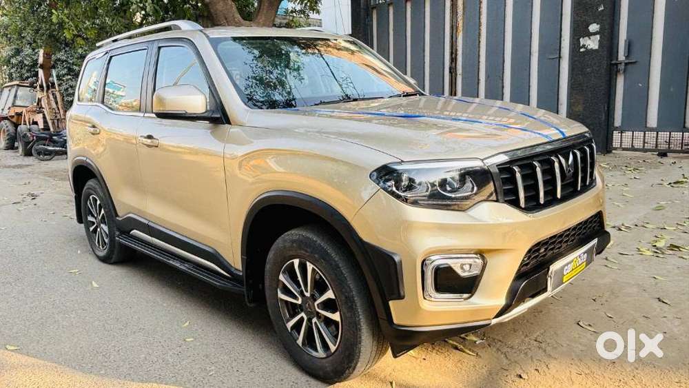 Mahindra Scorpio N Z8 Petrol Mt 7 Str, 2023, Petrol