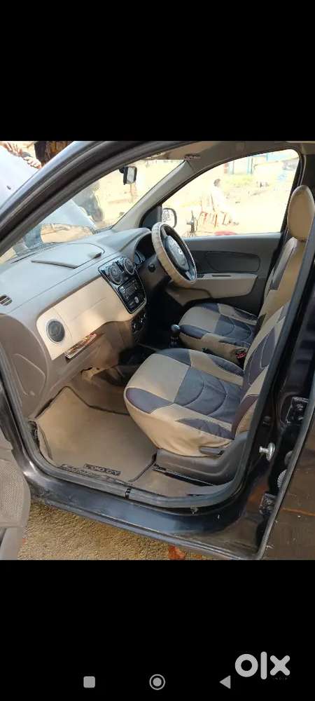 Renault Lodgy 2017 Diesel Well Maintained