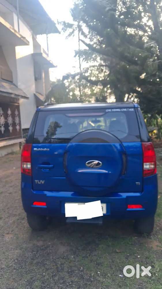 Mahindra Tuv300 T8 – 2016 Model For Sale