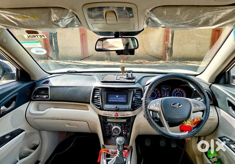 Xuv300 35k Driven (only Serious Buyers Contact Me)