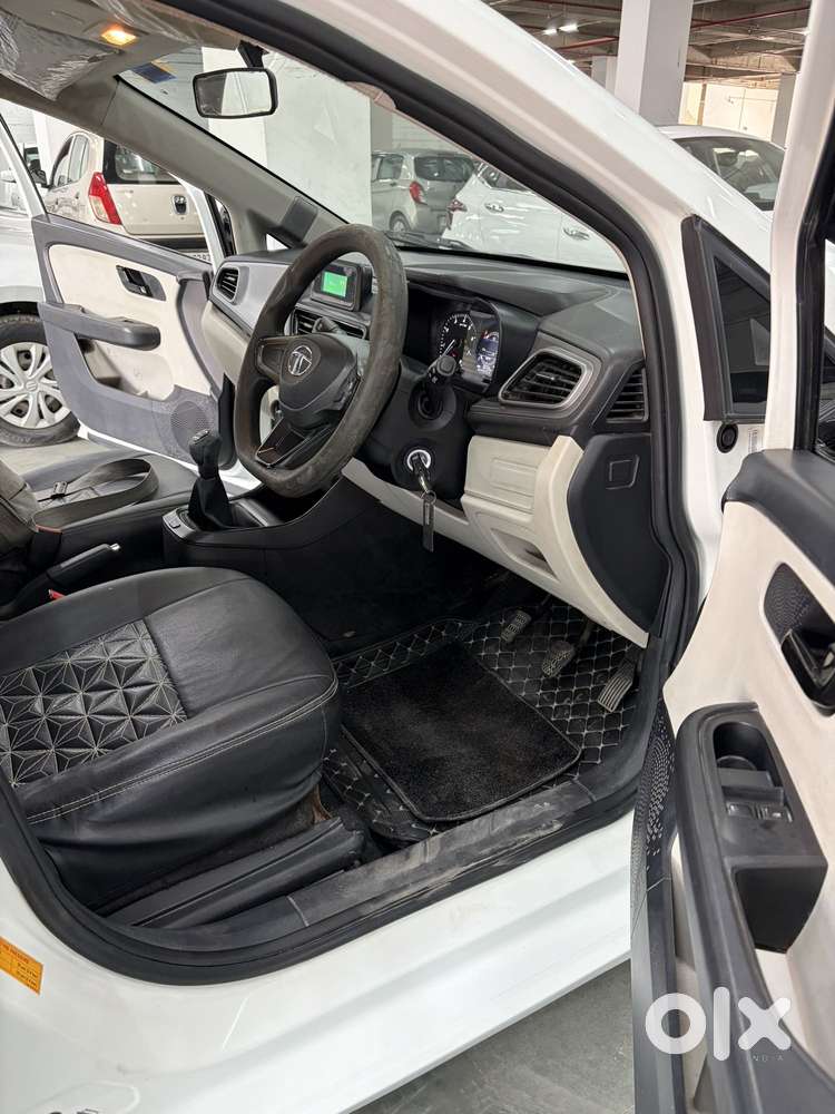 Tata Altroz Xe Petrol, 2021, Petrol