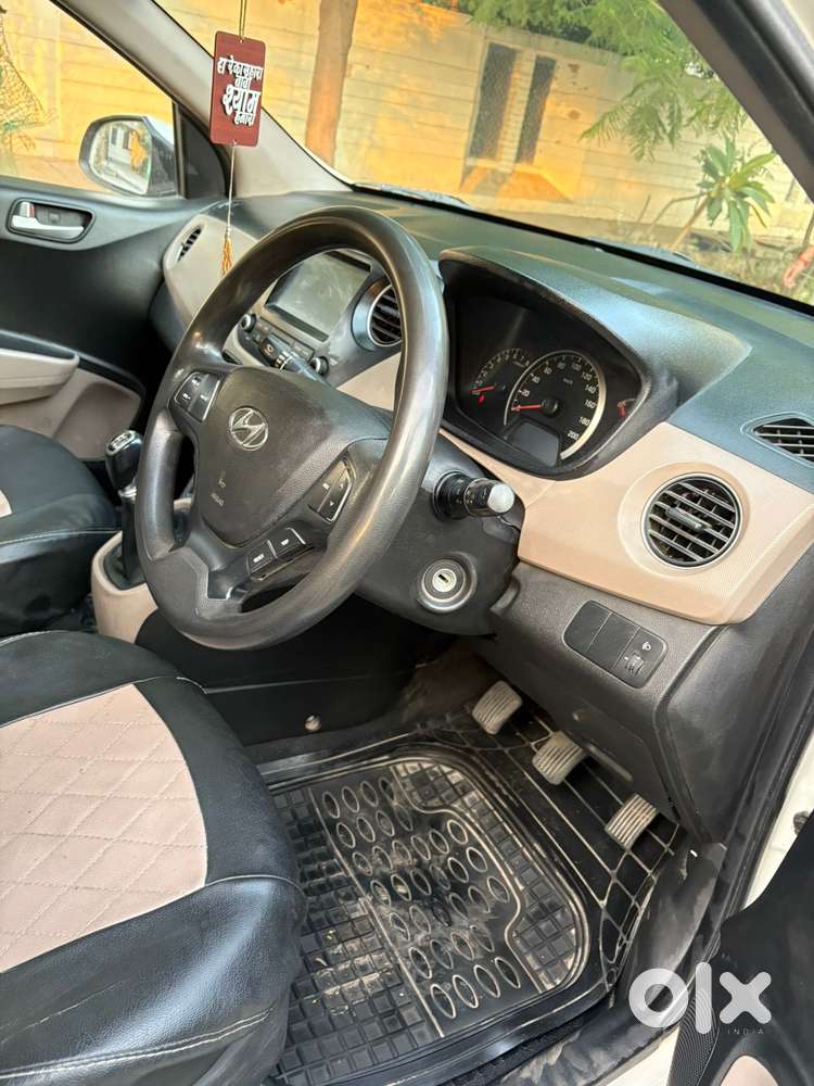 Hyundai Grand I10 2016-2017 Sportz, 2017, Petrol