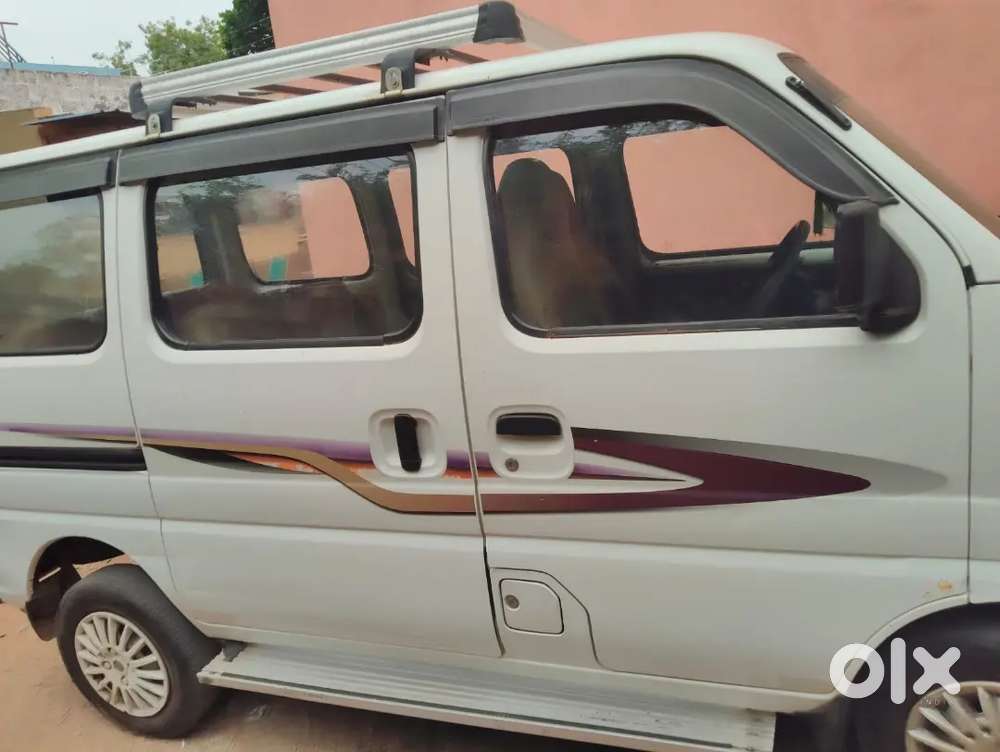 Maruti Suzuki Eeco 2011