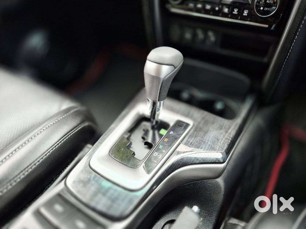 Toyota Fortuner 4x2 At 2.7 Petrol, 2024, Petrol