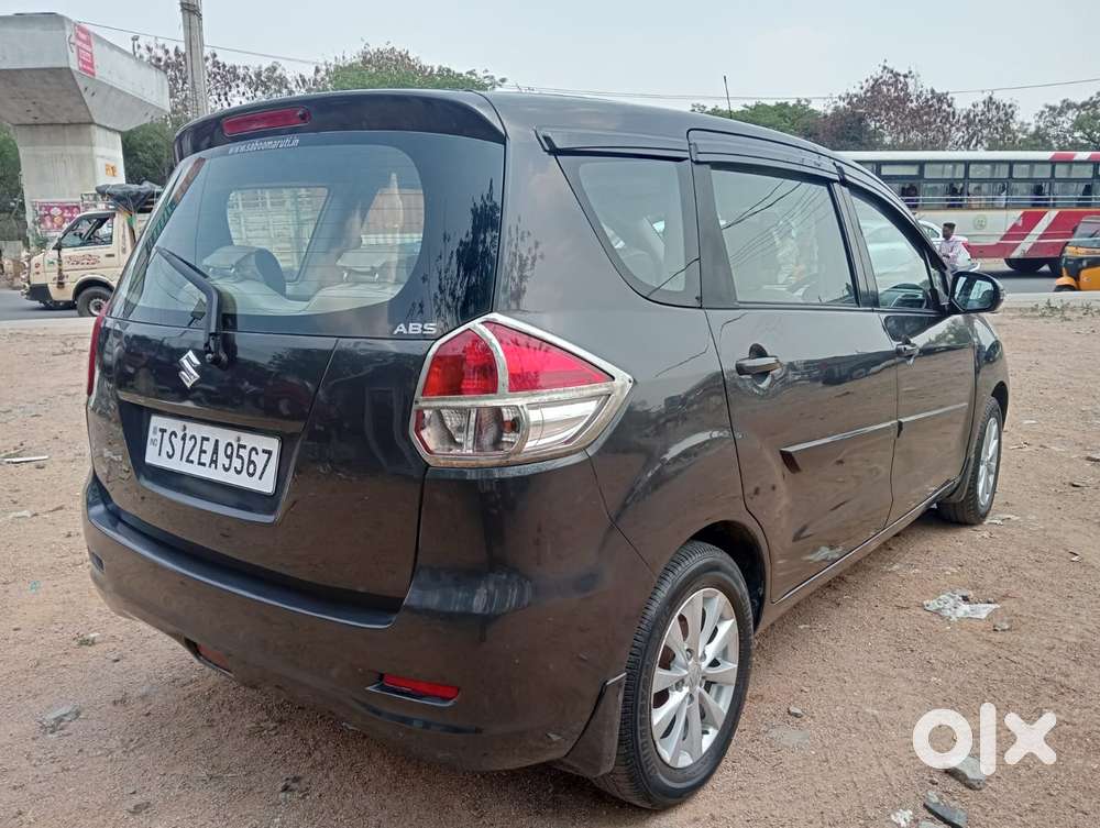 Maruti Suzuki Ertiga Zxi Shvs, 2014, Petrol