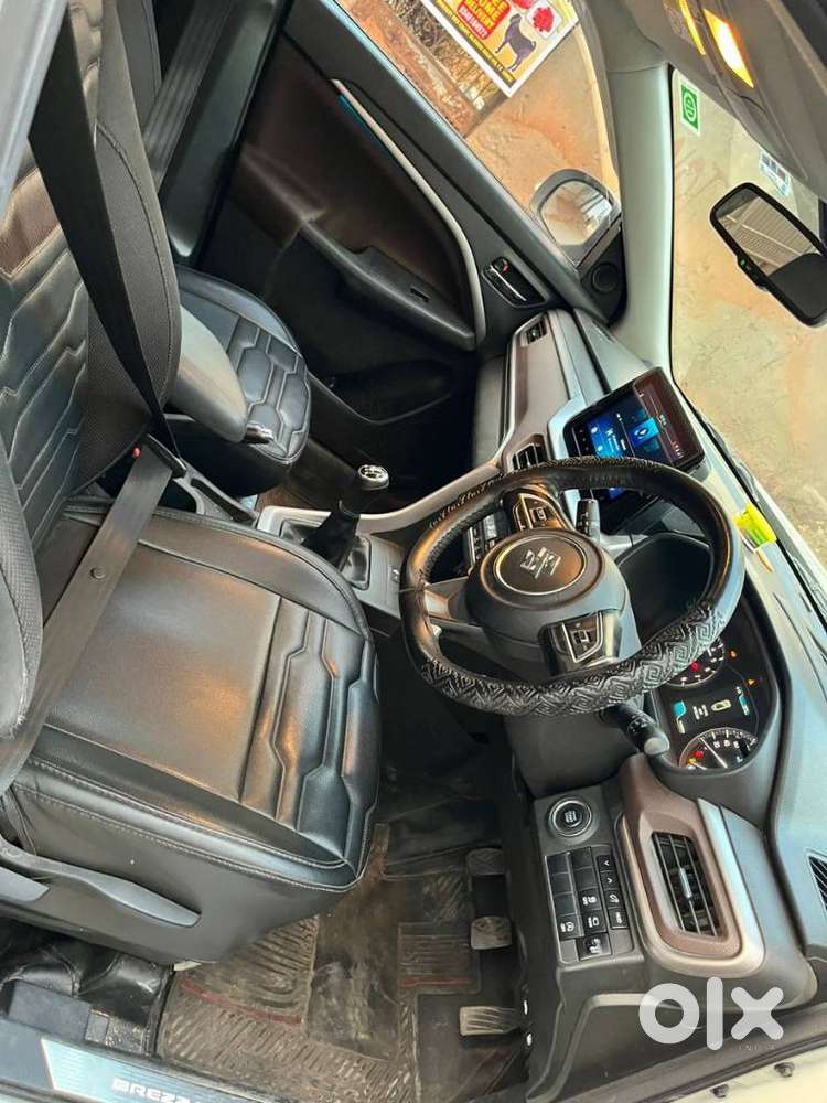 Maruti Suzuki Brezza 1.5 Zxi Smart Hybrid, 2023, Petrol