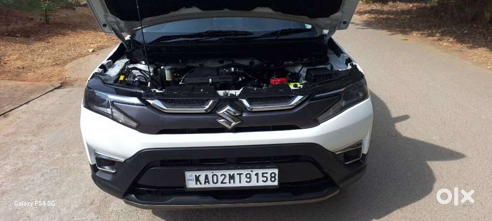 Maruti Suzuki Brezza 1.5 Vxi Cng, 2023, Cng & Hybrids