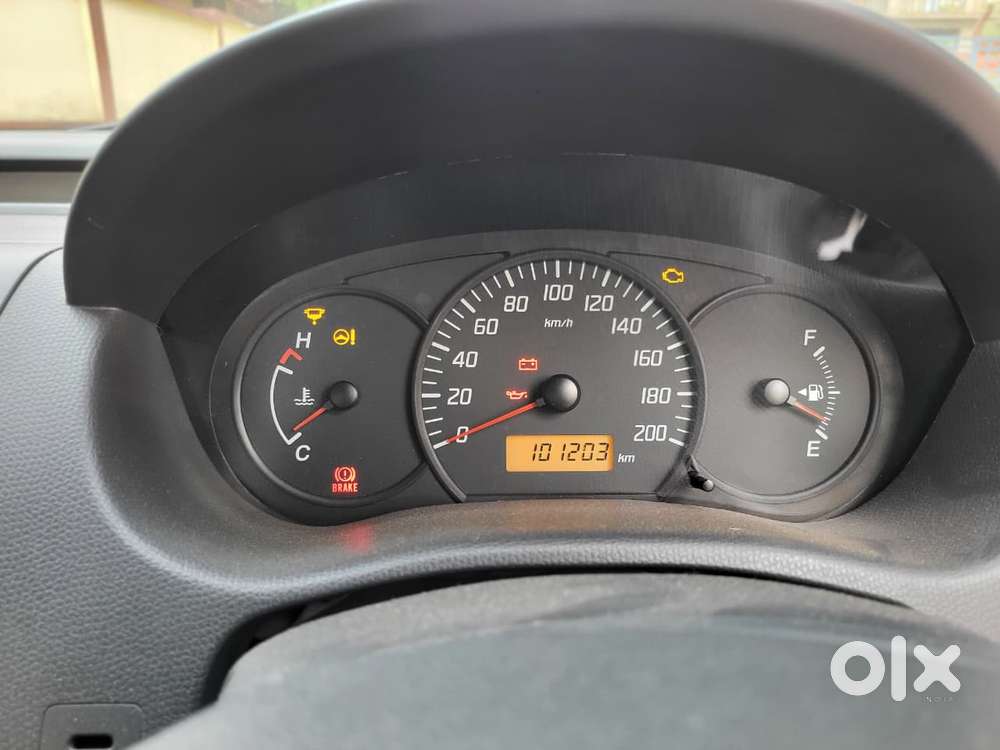 Maruti Suzuki Swift Dzire Tour Ldi, 2016, Diesel