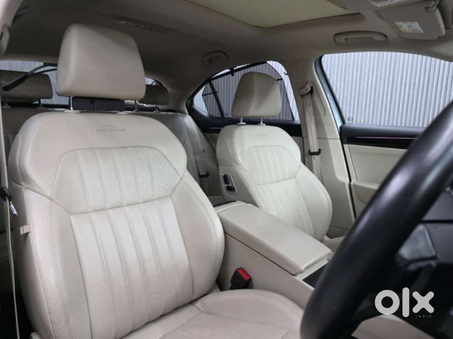 Skoda Superb Laurin And Klement 1.8, 2019, Petrol