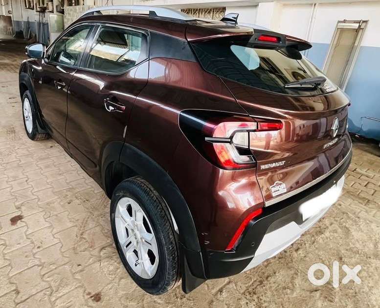 Renault Kiger Petrol Automatic 2021