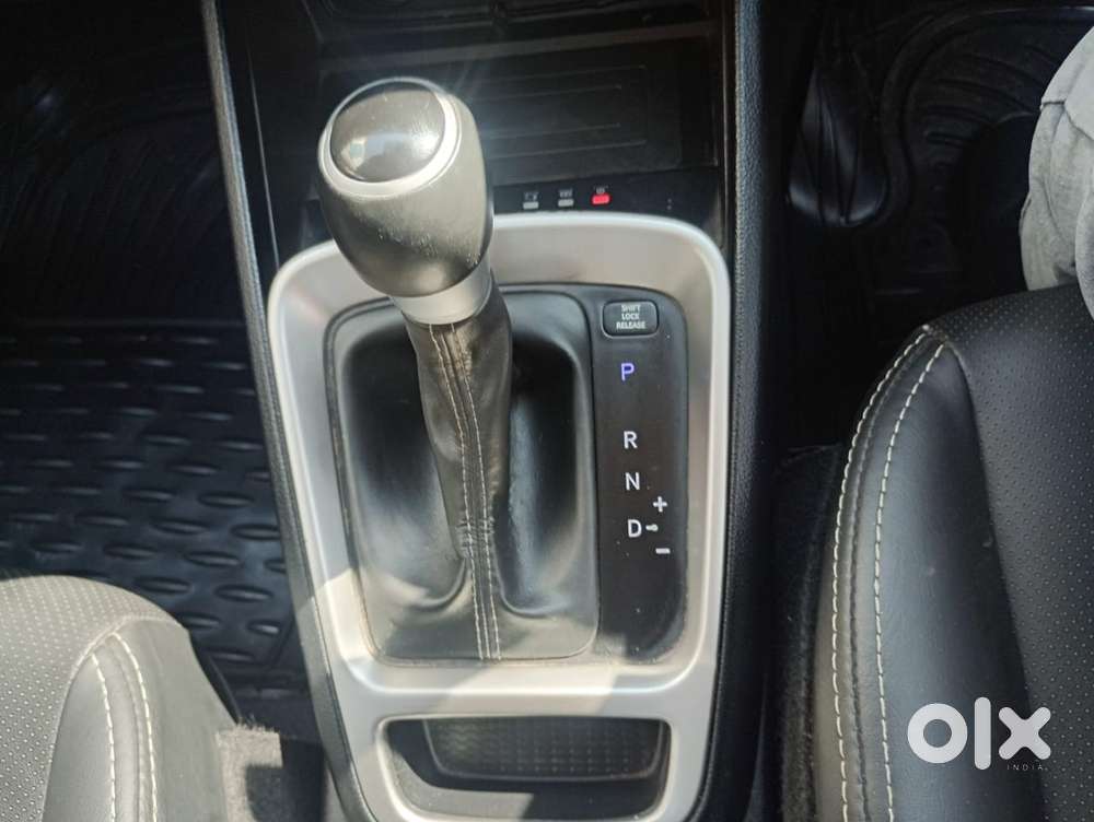 Hyundai Venue Sx Plus Turbo Dct, 2019, Petrol