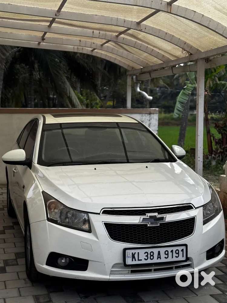Chevrolet Cruze – Well Maintained
* Chevrolet Cruze Ltz 2010