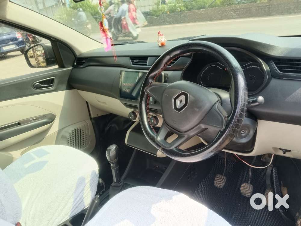 Renault Triber 1.0 Rxe, 2021, Petrol