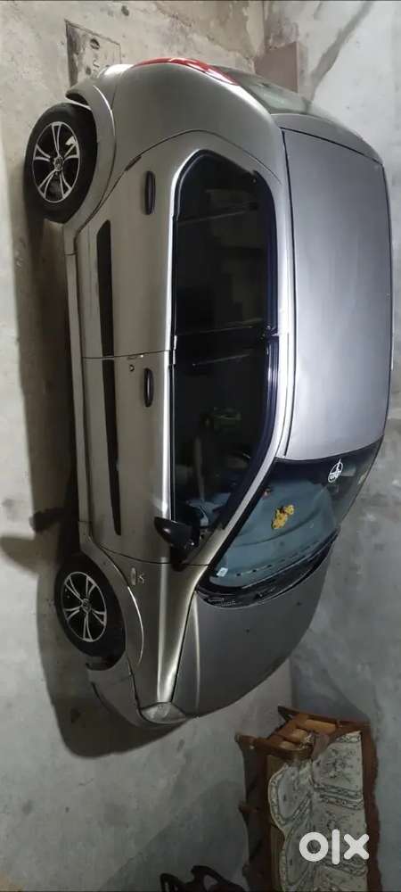 Tata Indica 2010