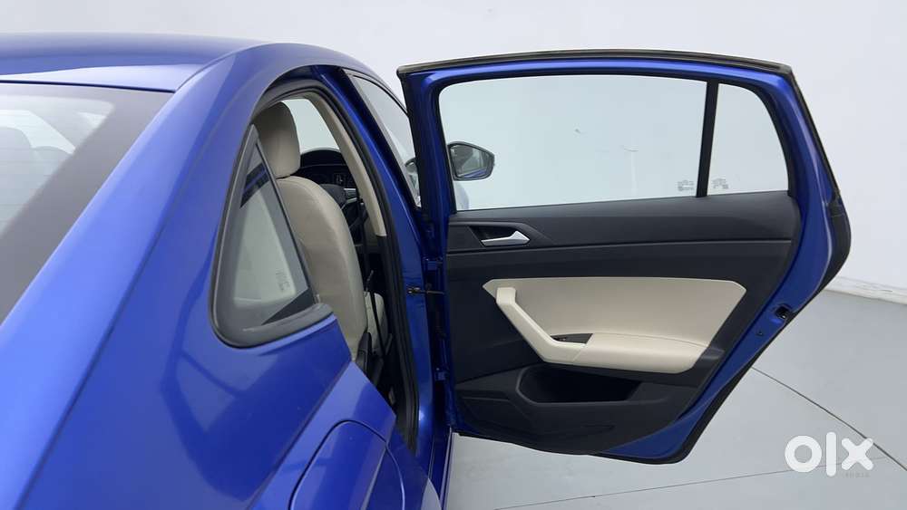 Volkswagen Virtus Highline Plus 1.0 Tsi At, 2022, Petrol