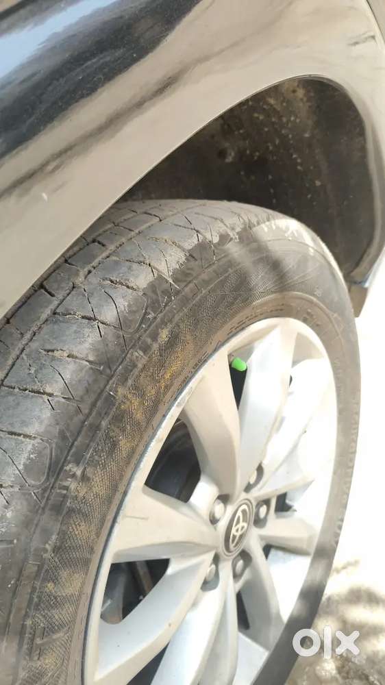 Toyota Innova Hycross Cng & Hybrids 85000 Km Driven