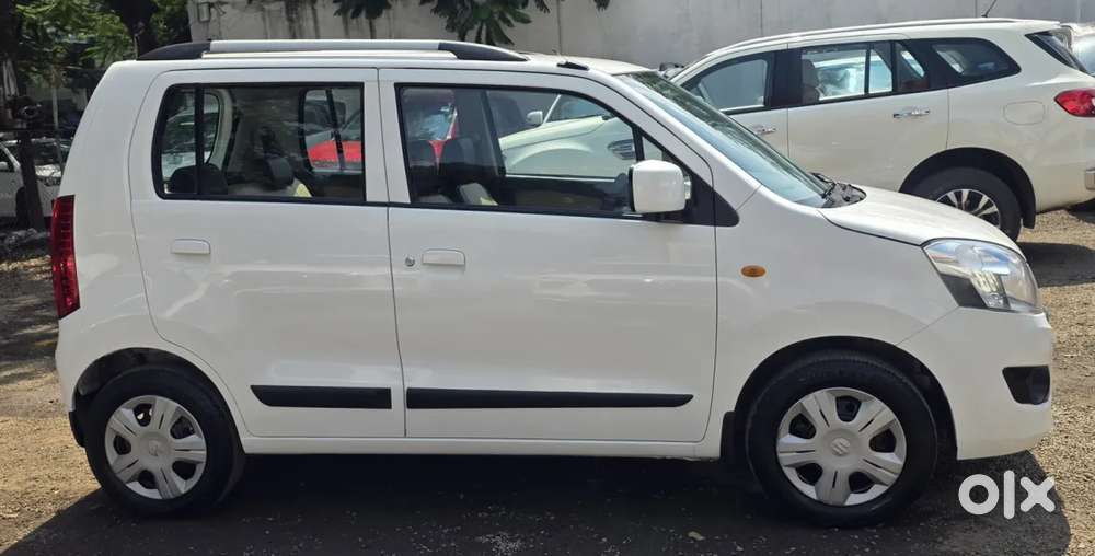 Maruti Suzuki Wagon R 1.0 Vxi Amt, 2017, Petrol