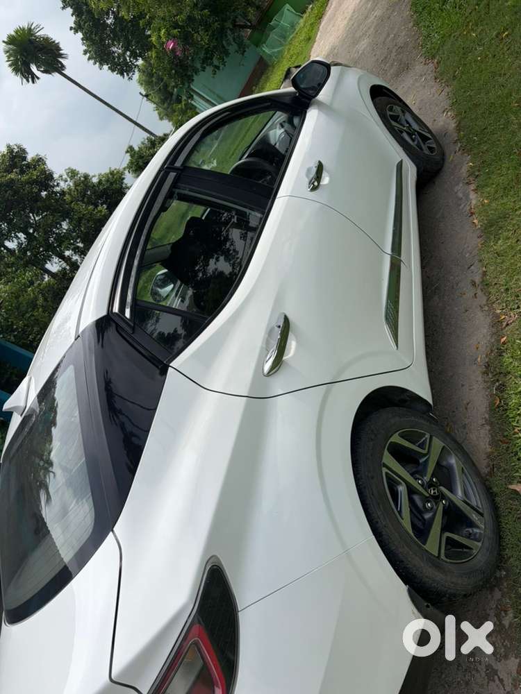 Hyundai Aura 2021 Petrol