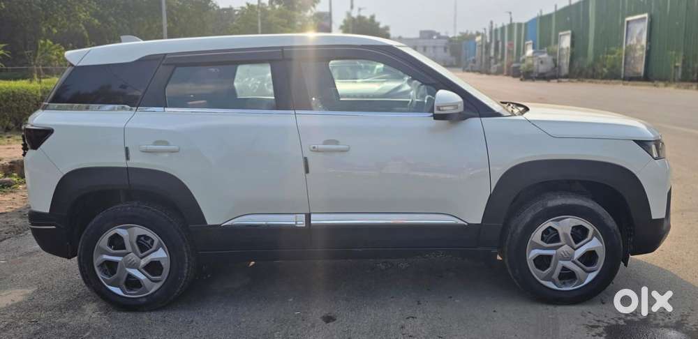 Maruti Suzuki Brezza 1.5 Lxi Cng, 2024, Cng & Hybrids