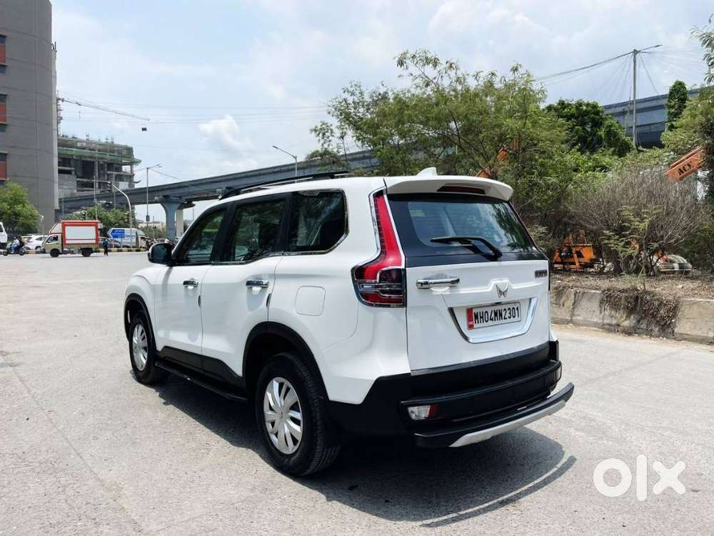 Mahindra Scorpio N Z4 Petrol At 7 Str, 2025, Petrol