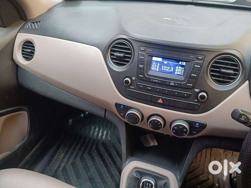 Hyundai Grand I10 [2013-2017] 1.2 Kappa Vtvt Sportz, 2016, Petrol