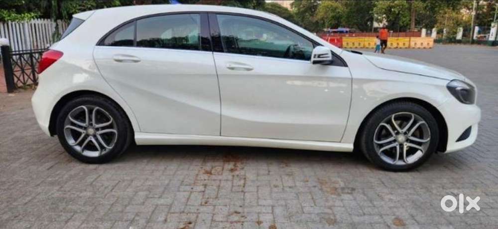 Mercedes-benz A Class 2014 White Petrol Well Maintained