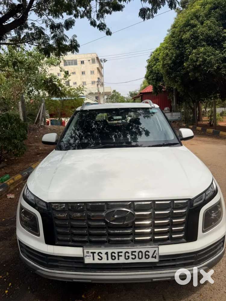 Hyundai Venue 1.2 2022 Petrol Manual