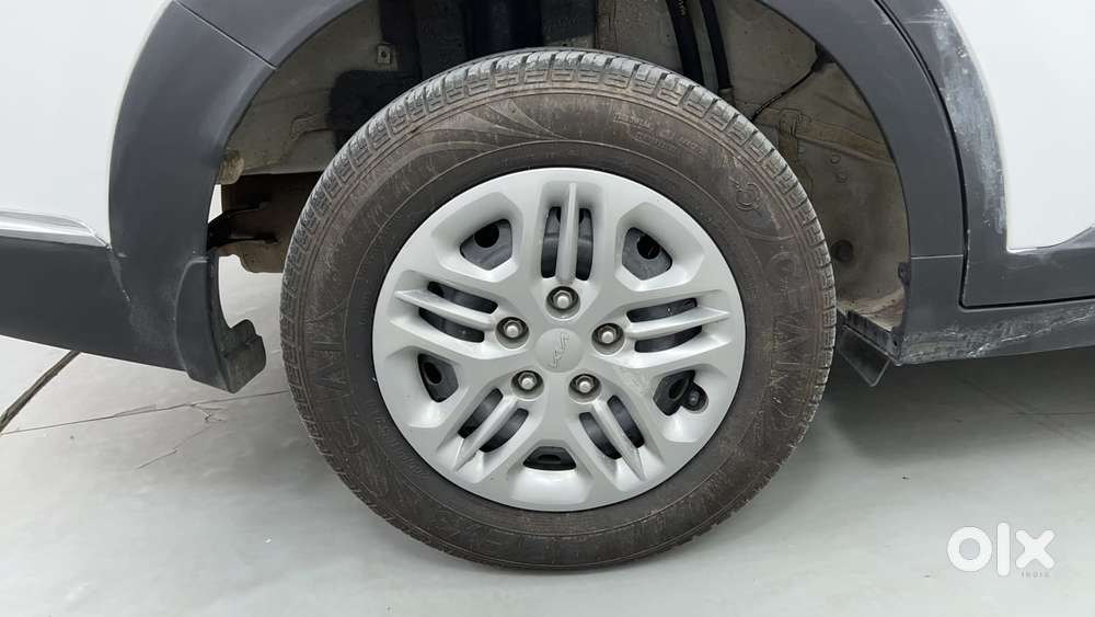 Kia Carens 1.5 Prestige 7 Str, 2023, Petrol