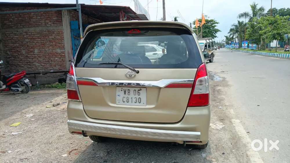 Toyota Innova 2010 Diesel 224000 Km Driven
