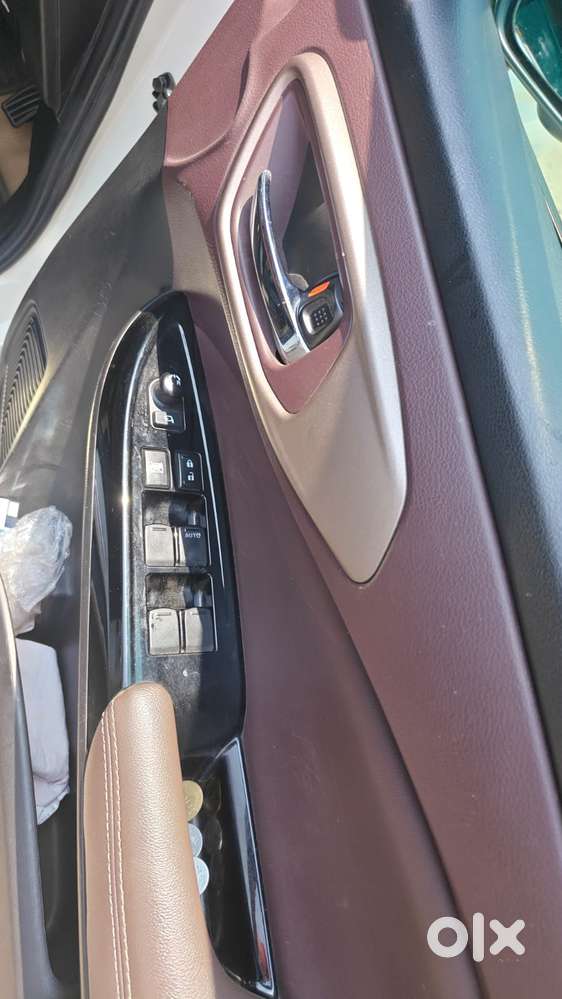 Maruti Suzuki Fronx Alpha 1.0l Turbo 6 At, 2023, Petrol