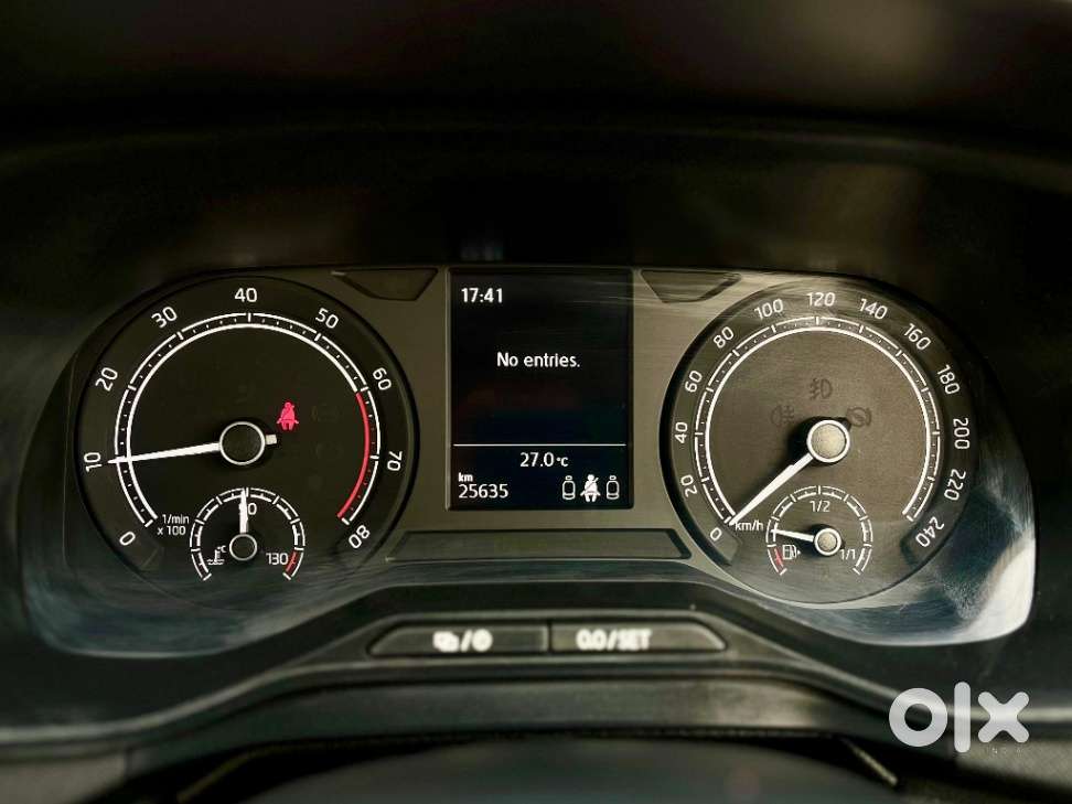 Skoda Kushaq 1.0 Tsi Active, 2023, Petrol