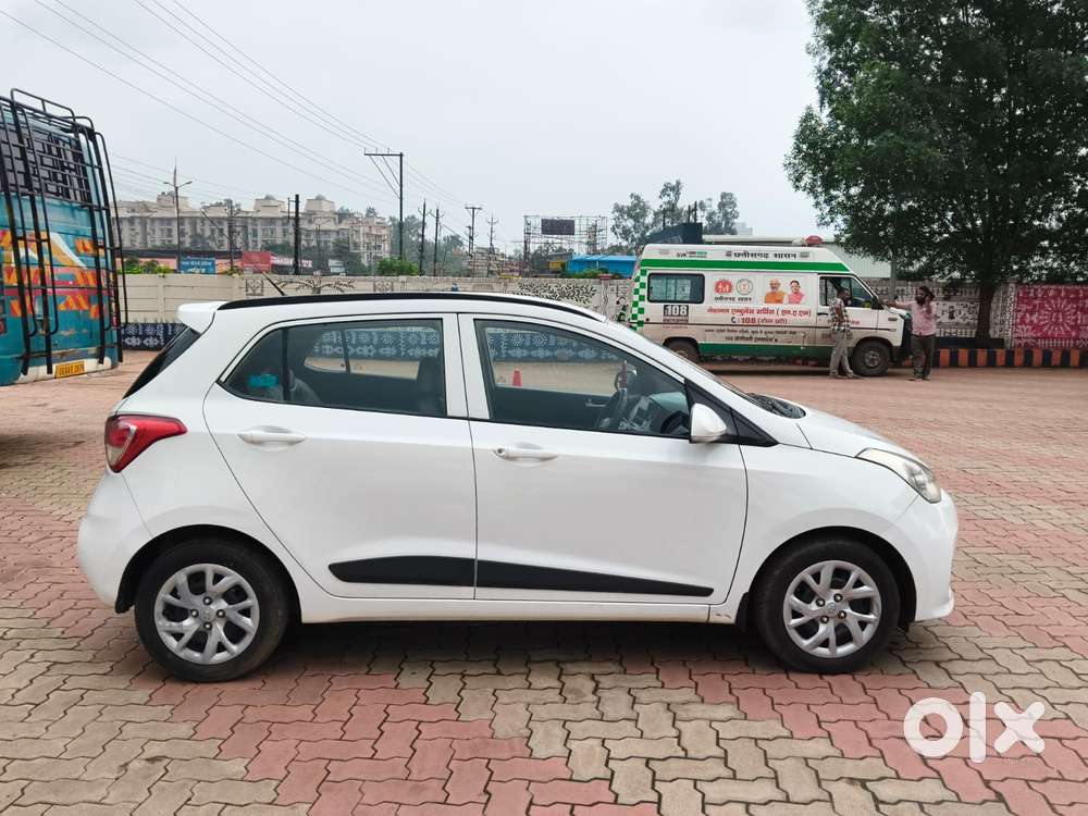 Hyundai Grand I10 Sportz Edition, 2019, Petrol