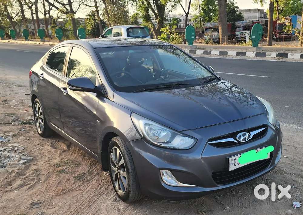 Hyundai Fluidic Verna 2014 Diesel 72000 Km Driven