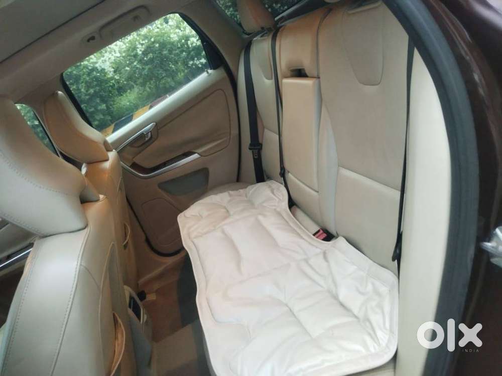 Volvo Xc60 2.4 D5 Awd At, 2016, Diesel