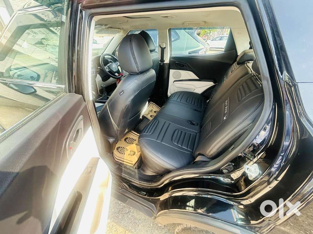 Mahindra Xuv 3xo Mx3 Petrol Manual 2025