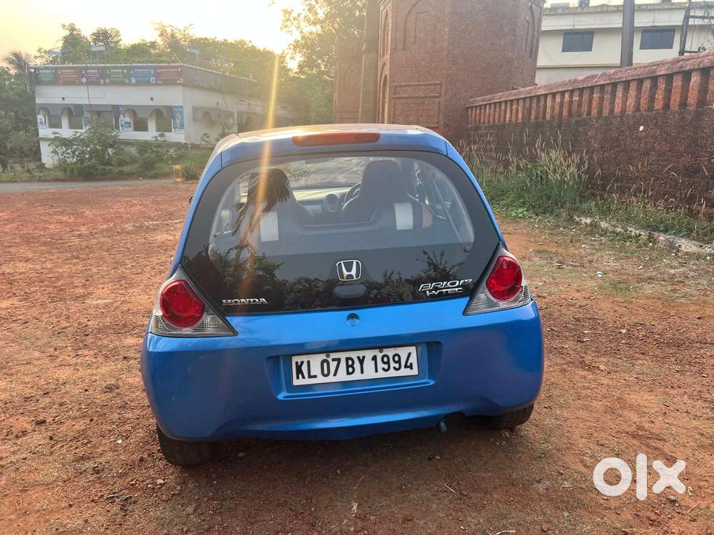 Honda Brio V Mt, 2014, Petrol