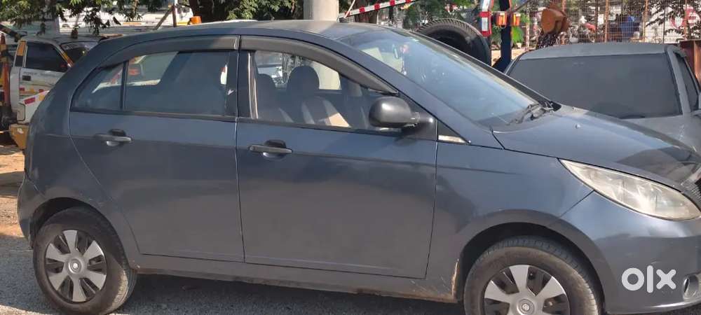 Tata Indica Vista 2012 Diesel Well  Brand New Tyres Super Child Ac