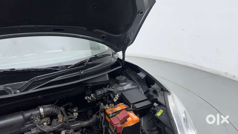 Maruti Suzuki Swift Vvt Vxi, 2022, Petrol