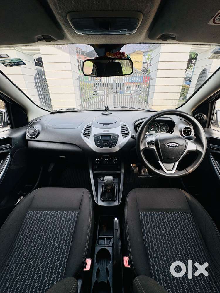 Ford Figo 1.2p Trend Mt, 2015, Petrol