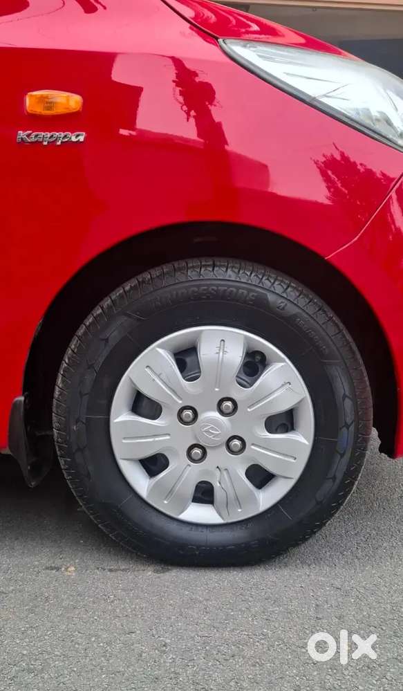 Hyundai I10 With Abs And Airbag 2010 Petrol 53000 Km Driven