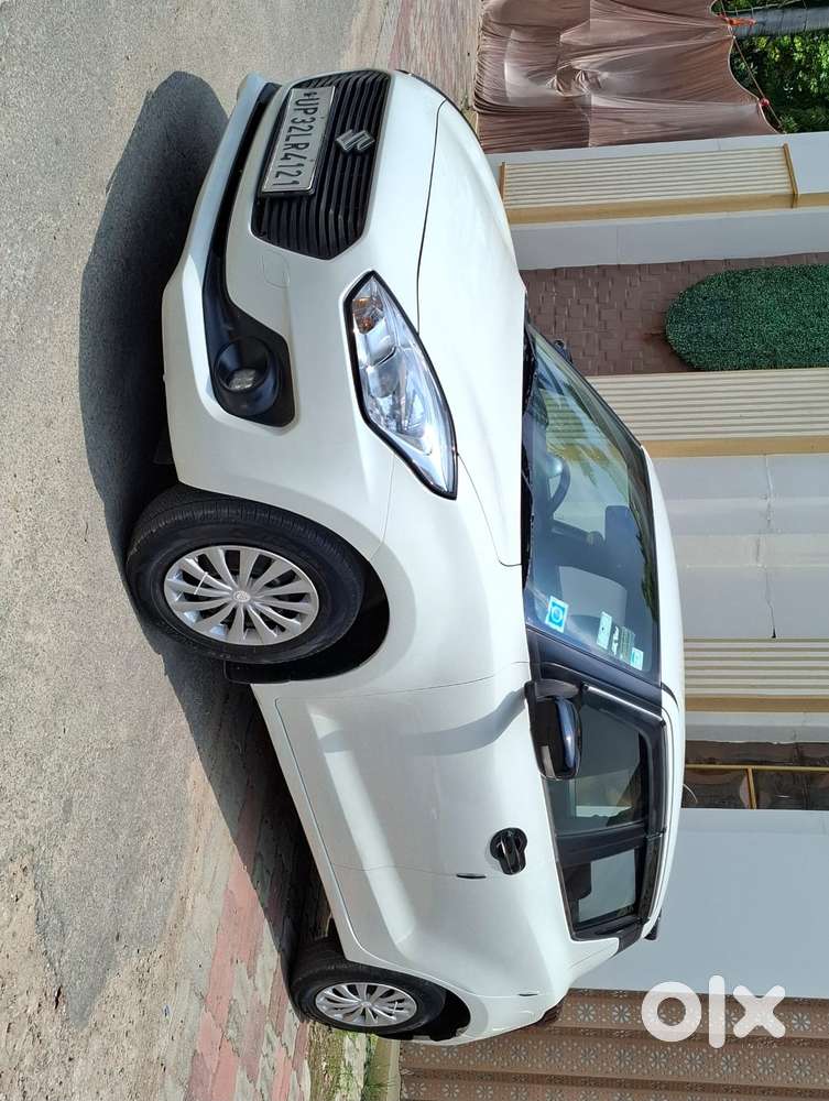 Maruti Suzuki Swift Amt Vxi, 2020, Petrol