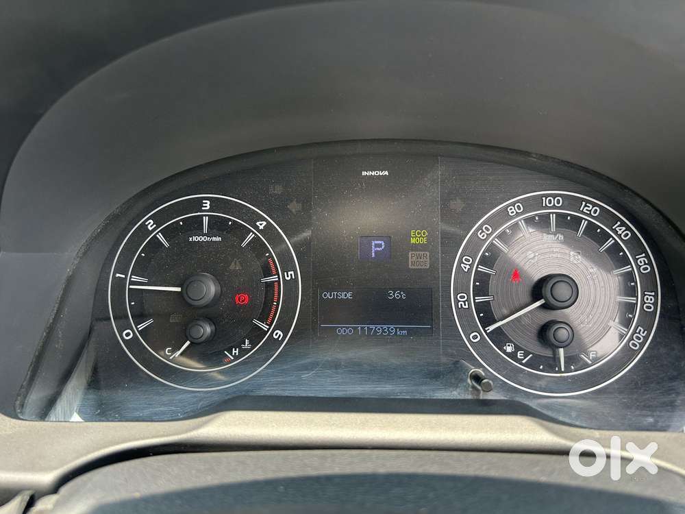 Toyota Innova Crysta 2.8 Gx At 8s, 2018, Diesel