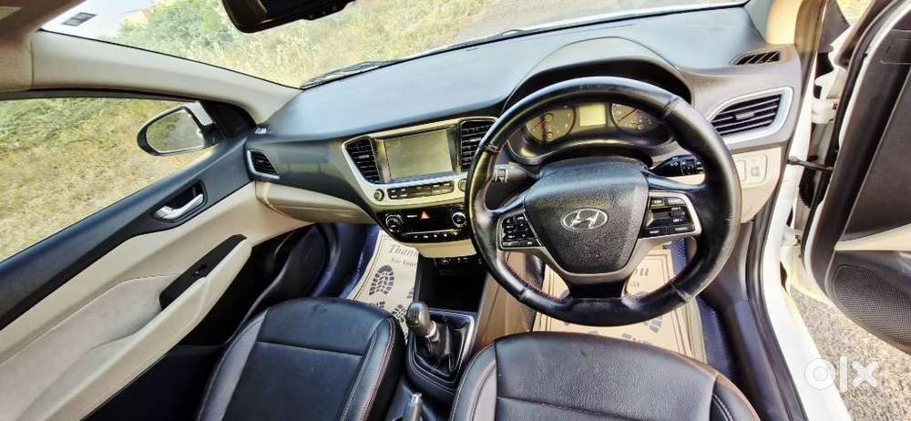 Hyundai Verna [2015-2018] Fluidic 4s 1.6 Vtvt Sx, 2018