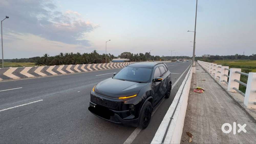 Tata Safari 2024 — Accomplished Plus, Dark Edition, 7s At Diesel.